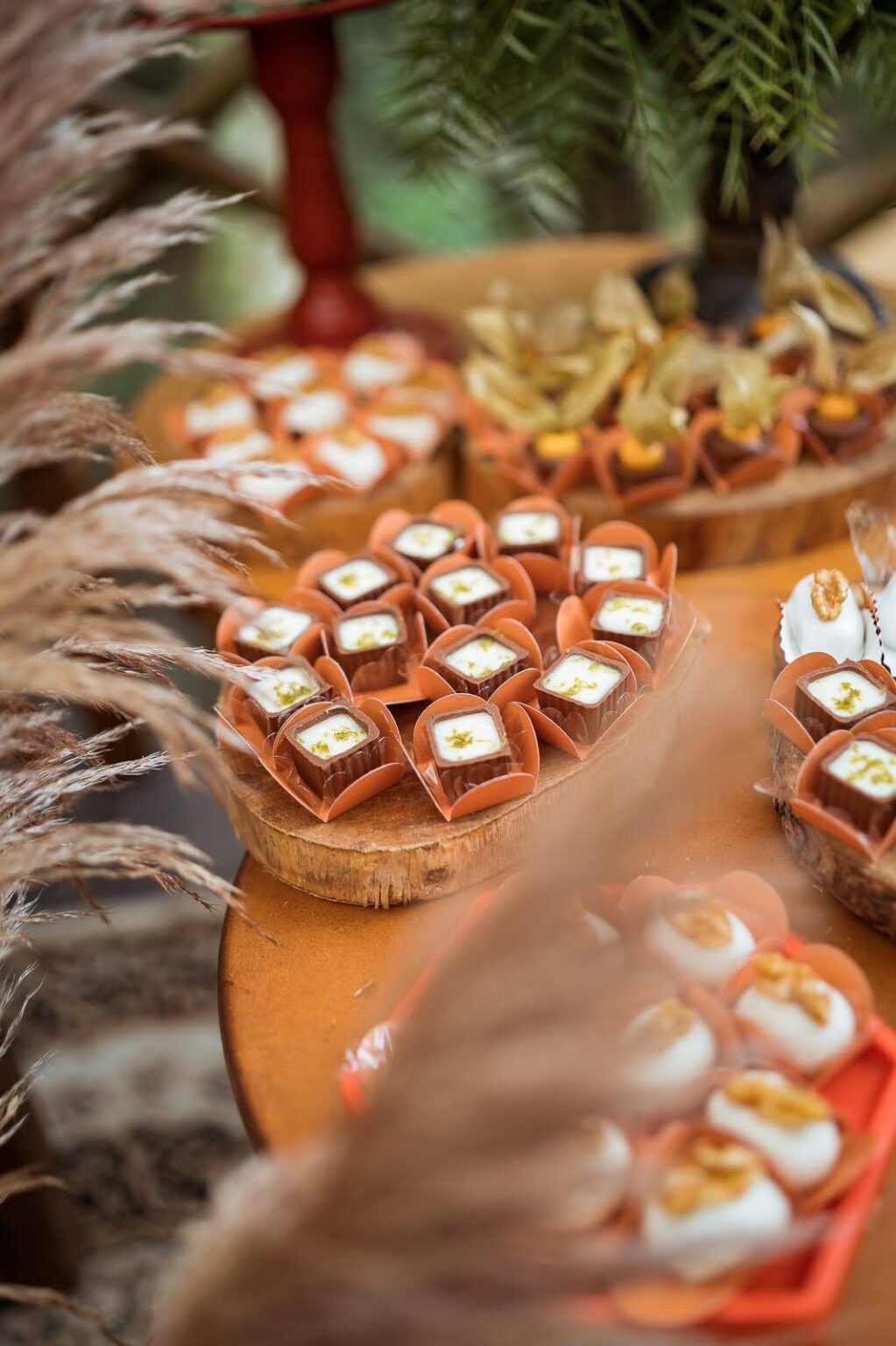 Mesa de doces finos rústica